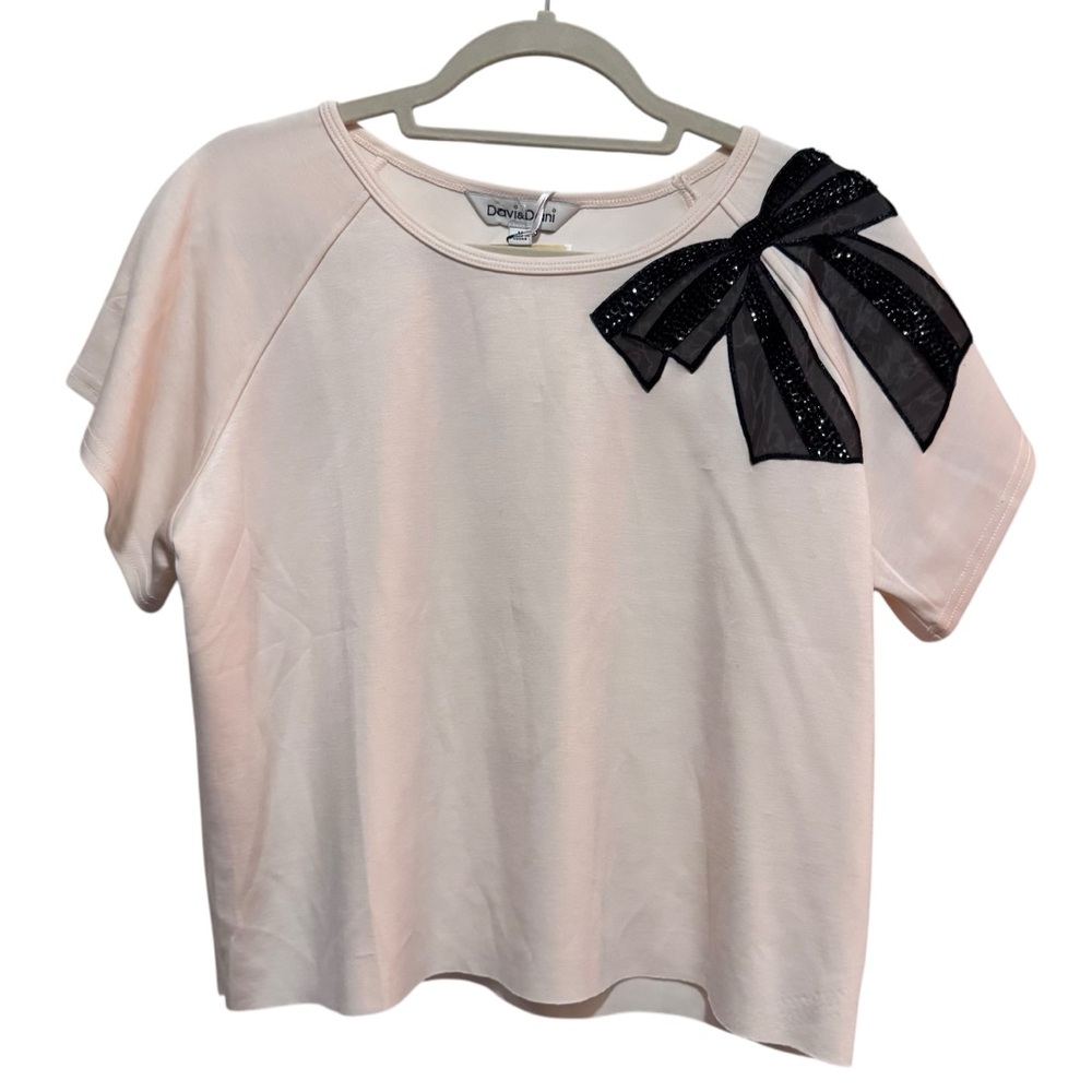DAVI & DANI - Black Bow Tan Top - size M - NWT
